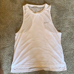 Nike running top